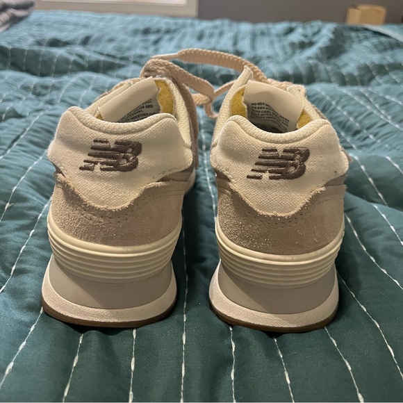 New Balance Beige Sneakers - Picture 3 of 3